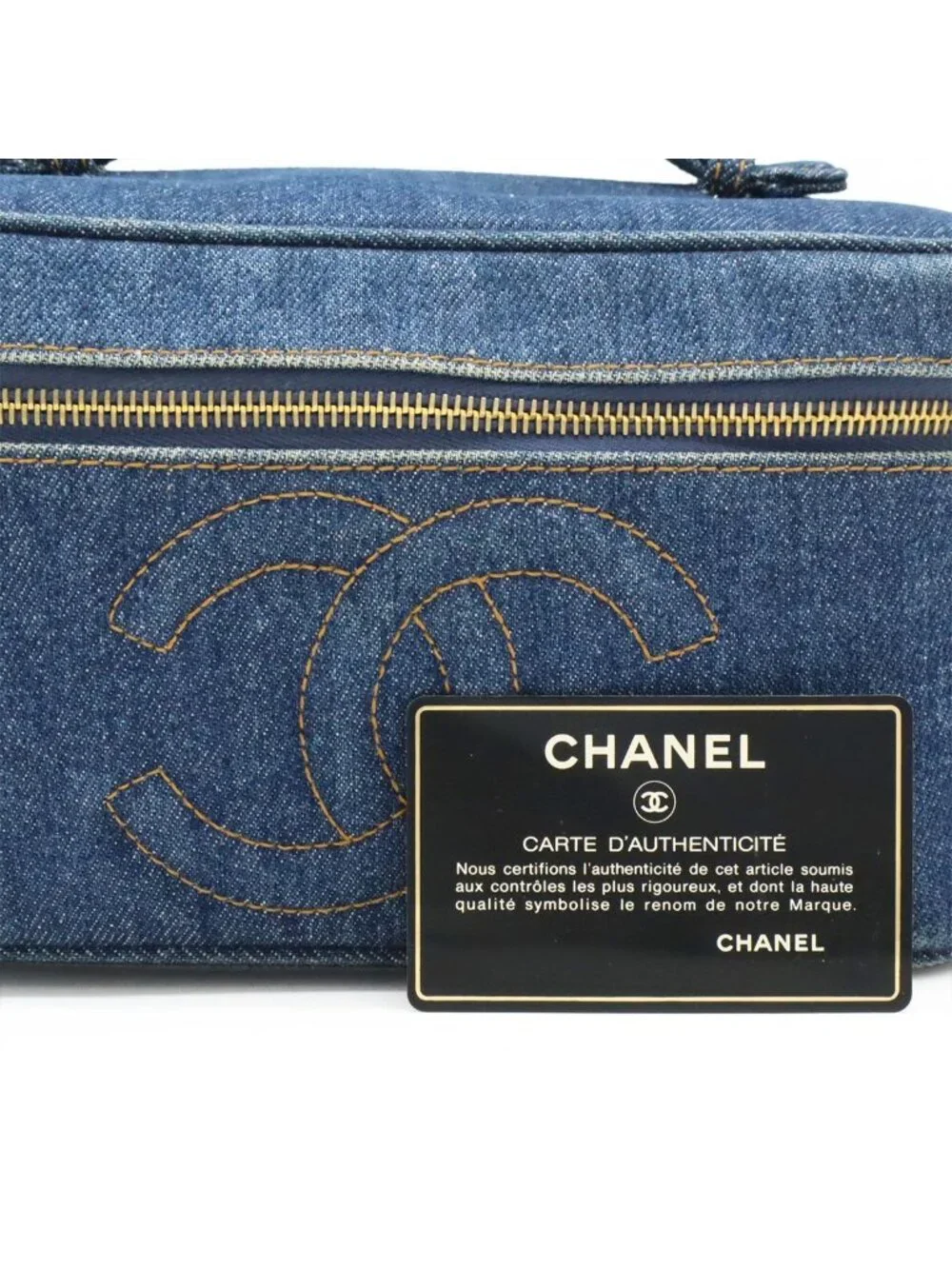Chanel CC Logo Denim Vanity Handbag Makeup Pouch Blue Indigo Gold - Picture 9 of 9